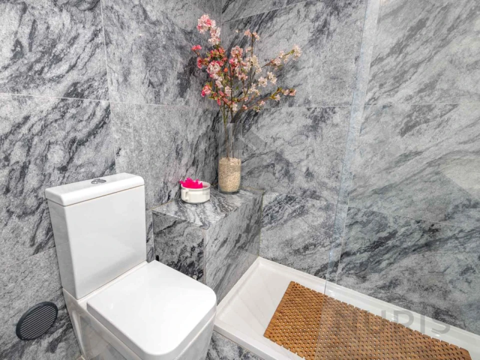 Apartamento T4 para Venda em Portimão Foto 40