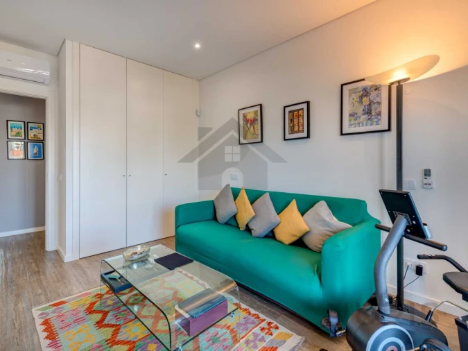 Apartamento T4 para Venda em Portimão Foto 20