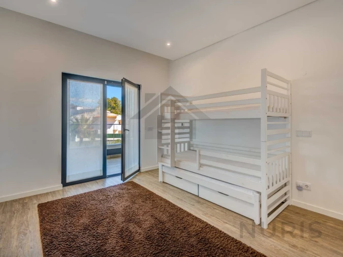 Apartamento T4 para Venda em Portimão Foto 22