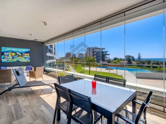 Apartamento T4 para Venda em Portimão Foto 1