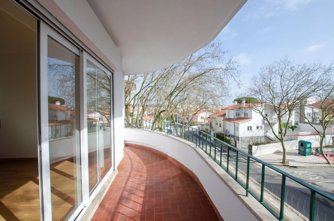 Apartamento T1 para Arrendamento em Alcabideche Foto 1