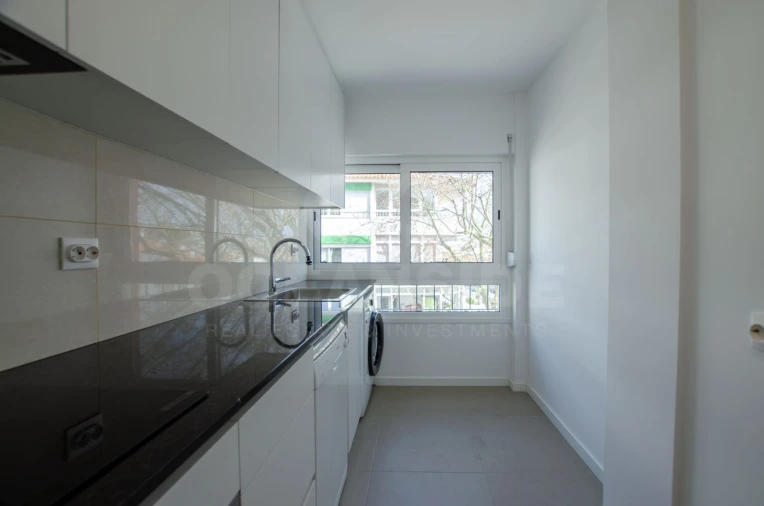 Apartamento T1 para Arrendamento em Alcabideche Foto 21