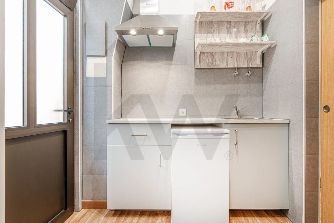 Apartamento T1 para Venda em Nazare Foto 3