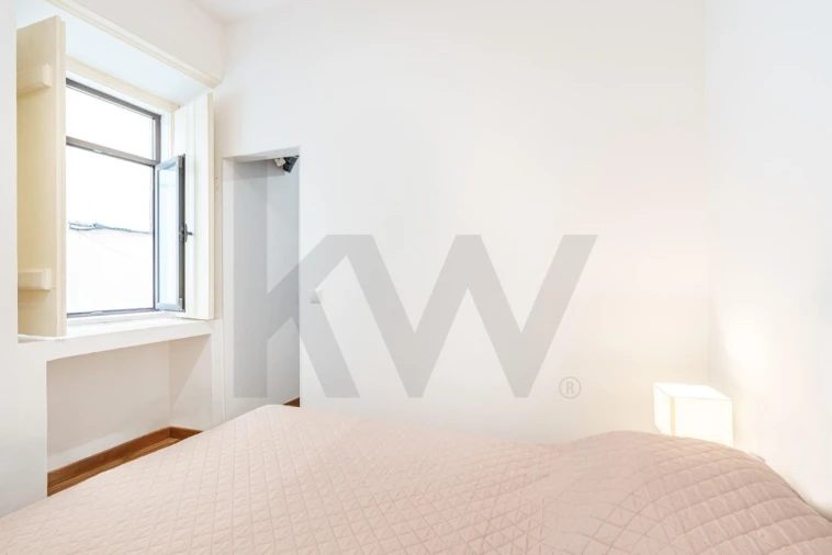 Apartamento T1 para Venda em Nazare Foto 12