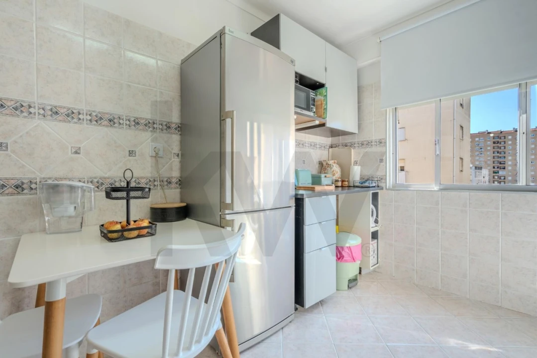 Apartamento T2 para Venda em Carregado e Cadafais Foto 18