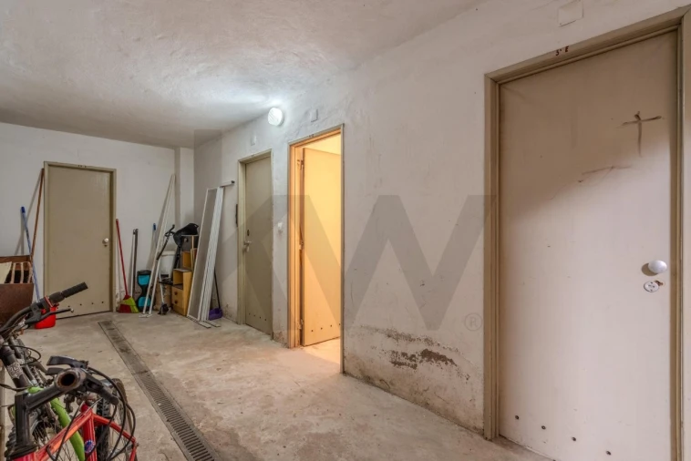 Apartamento T2 para Venda em Carregado e Cadafais Foto 25