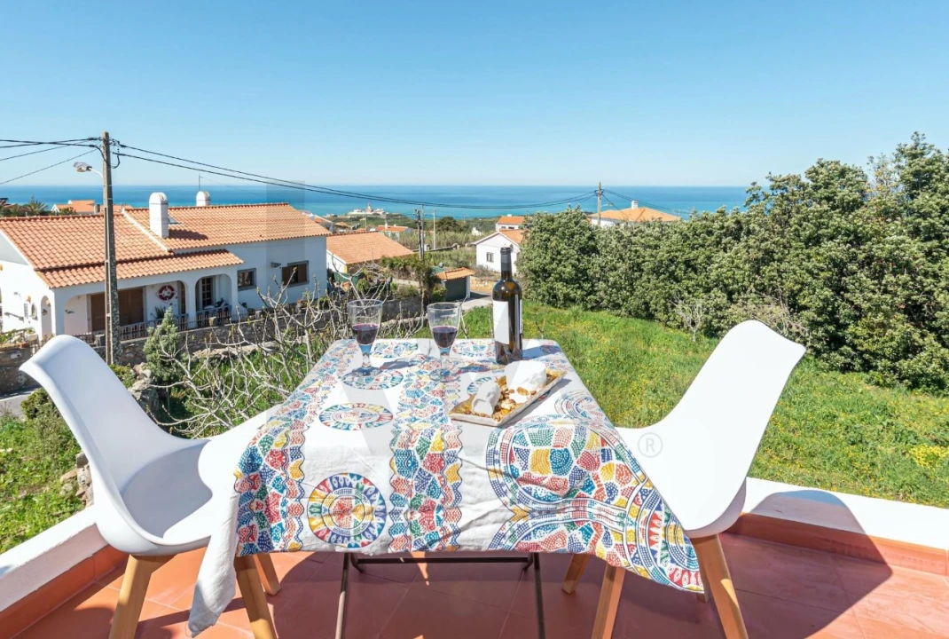 Moradia T2 para Venda em Colares Foto 5