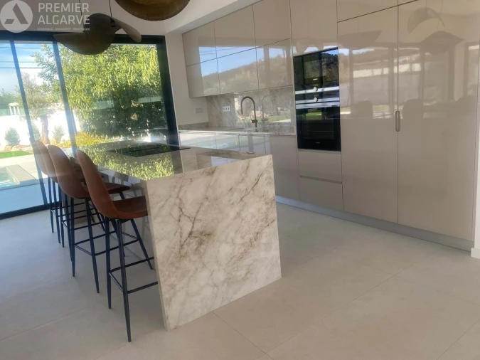 Moradia T4 para Venda em São Brás de Alportel Foto 18