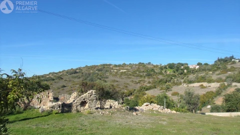 Moradia T5 para Venda em São Brás de Alportel