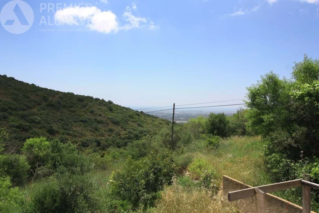 Terreno para Venda em Olhão Foto 2