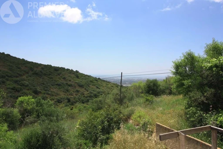 Terreno para Venda em Olhão Foto 2