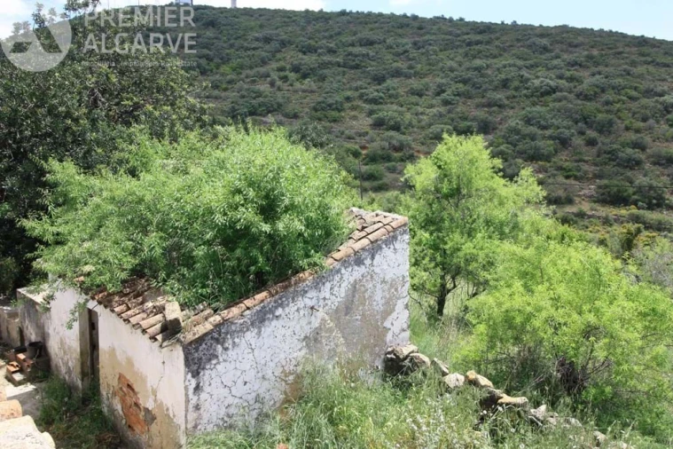 Terreno para Venda em Olhão Foto 1