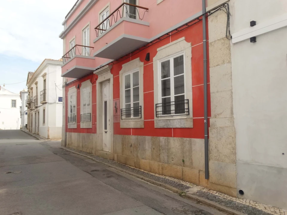 Negócio para Venda em Faro (Sé e São Pedro) Foto 1