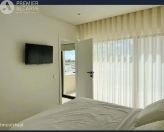 Moradia T4 para Venda em Faro (Sé e São Pedro)
