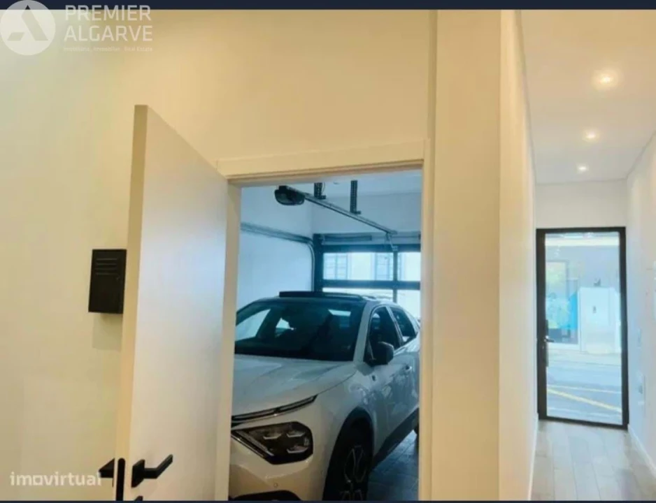 Moradia T4 para Venda em Faro (Sé e São Pedro) Foto 6