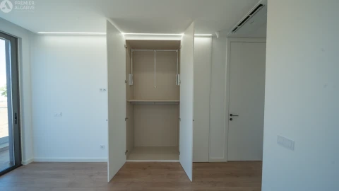 Moradia T3 para Venda em Olhão