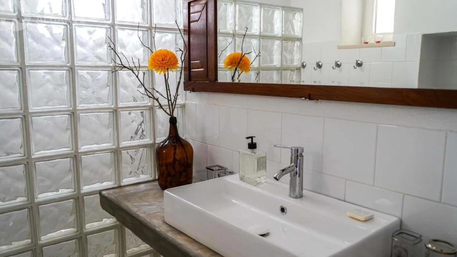 Moradia T6 para Venda em Santa Barbara de Nexe Foto 35