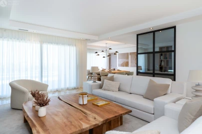 Moradia T4 para Venda em Montenegro