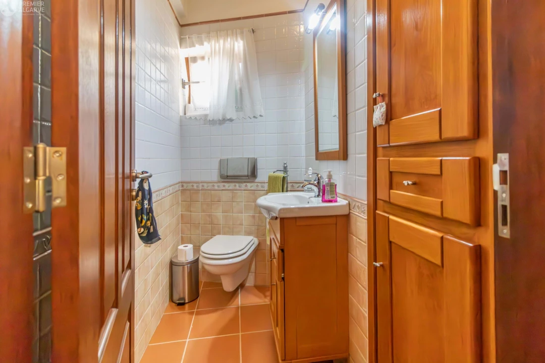 Moradia T5 para Venda em São Brás de Alportel Foto 29