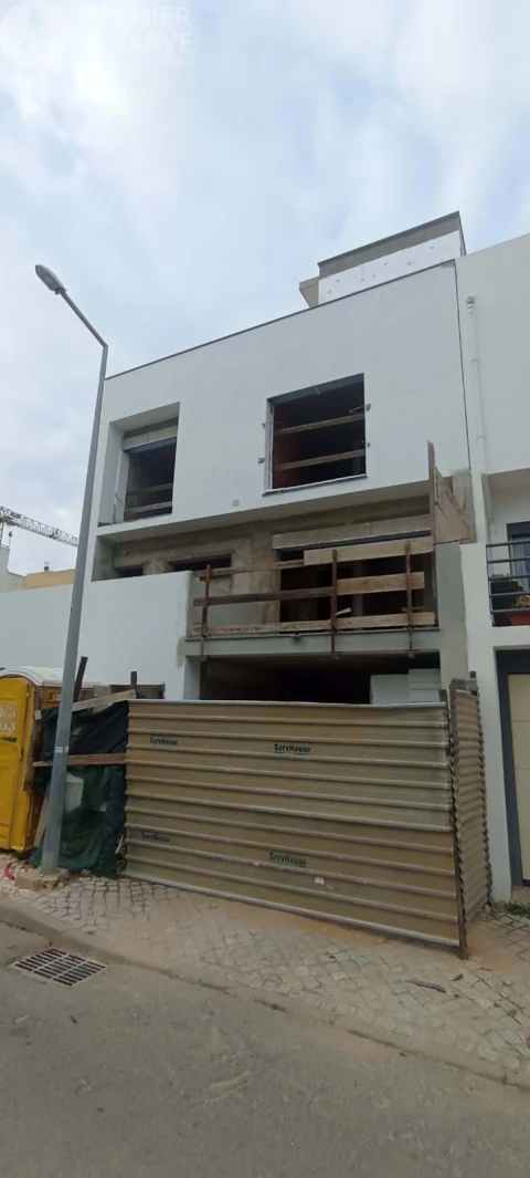 Moradia T3 para Venda em Olhão