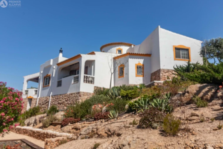 Moradia T3 para Venda em São Silvestre Foto 32