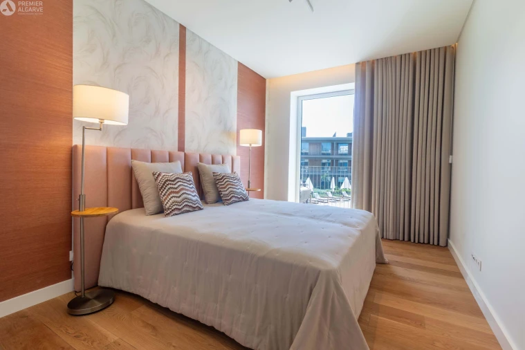 Apartamento T2 para Venda em Quarteira Foto 24