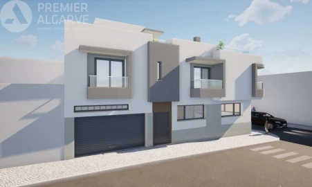 Moradia T3 para Venda em Faro (Sé e São Pedro)