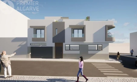 Moradia T3 para Venda em Faro (Sé e São Pedro)