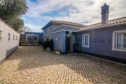 Moradia T6 para Venda em Almancil
