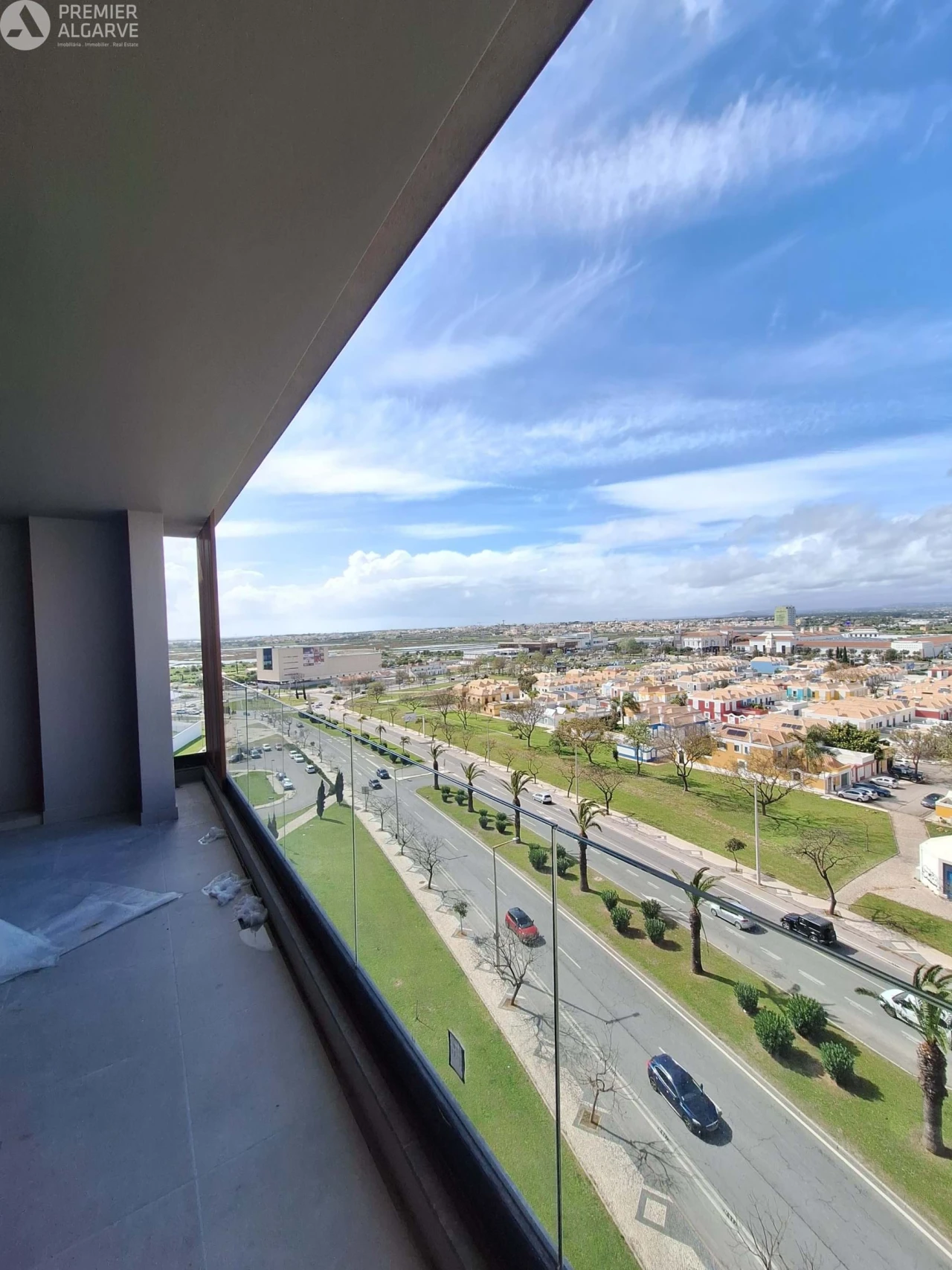 Apartamento T5 para Venda em Faro (Sé e São Pedro) Foto 5