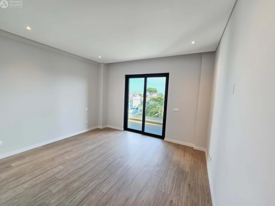 Apartamento T2 para Venda em Montenegro Foto 12