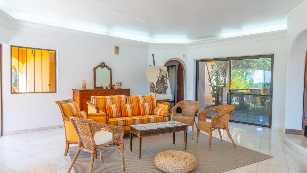 Moradia T5 para Venda em Pechão Foto 10