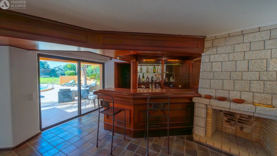 Moradia T5 para Venda em Pechão Foto 37