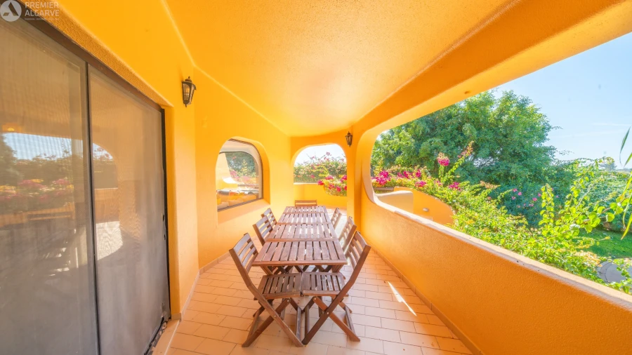 Moradia T5 para Venda em Pechão Foto 53