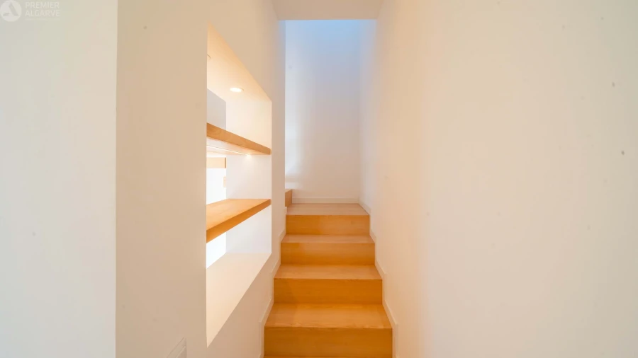Moradia T2 para Venda em Faro (Sé e São Pedro) Foto 17