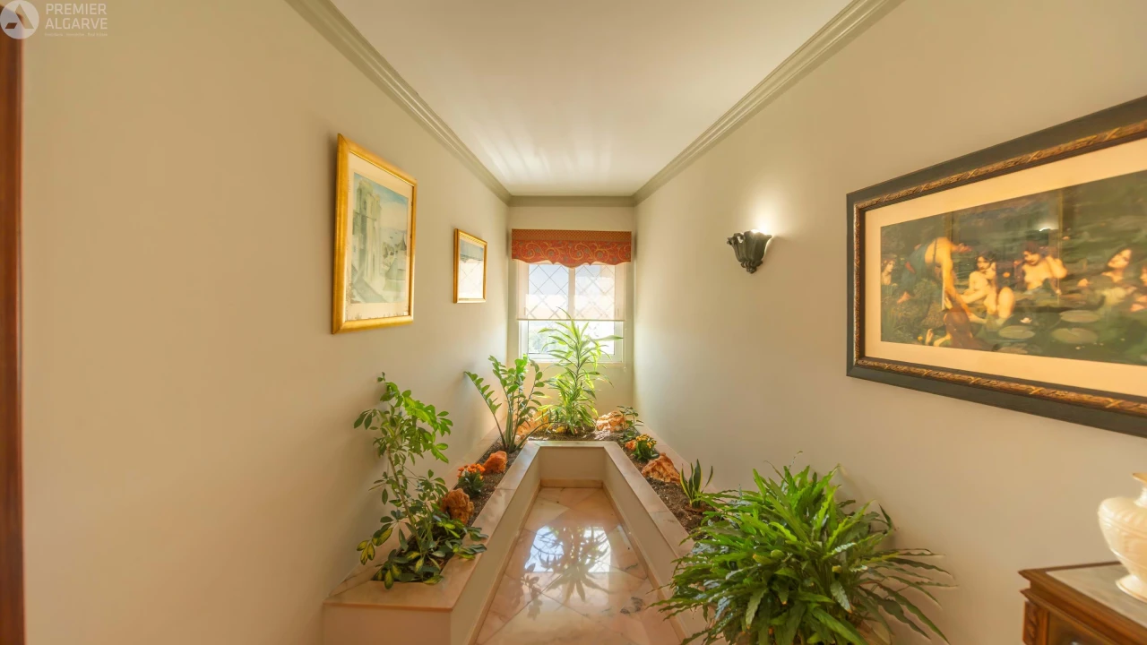 Moradia T4 para Venda em São Brás de Alportel Foto 5