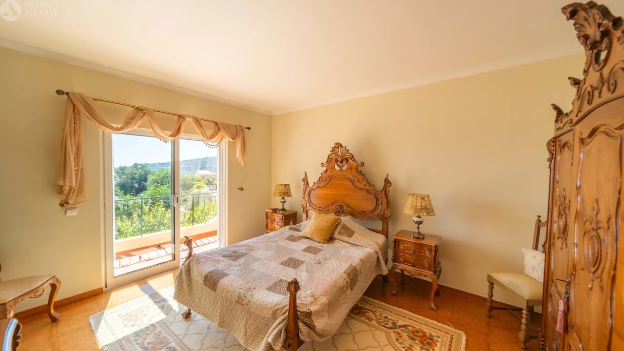 Moradia T4 para Venda em São Brás de Alportel Foto 24