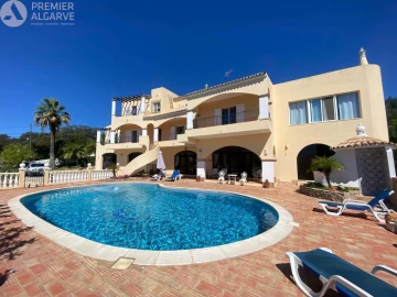 Moradia T4 para Venda em São Brás de Alportel