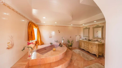 Moradia T4 para Venda em São Brás de Alportel