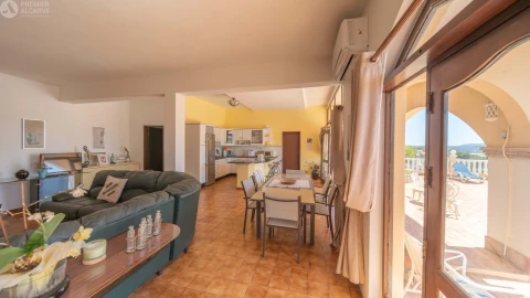 Moradia T4 para Venda em São Brás de Alportel