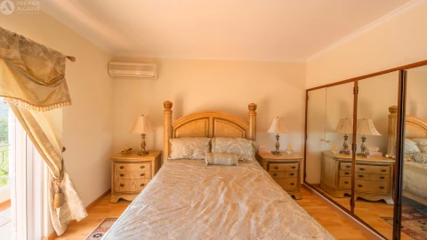 Moradia T4 para Venda em São Brás de Alportel