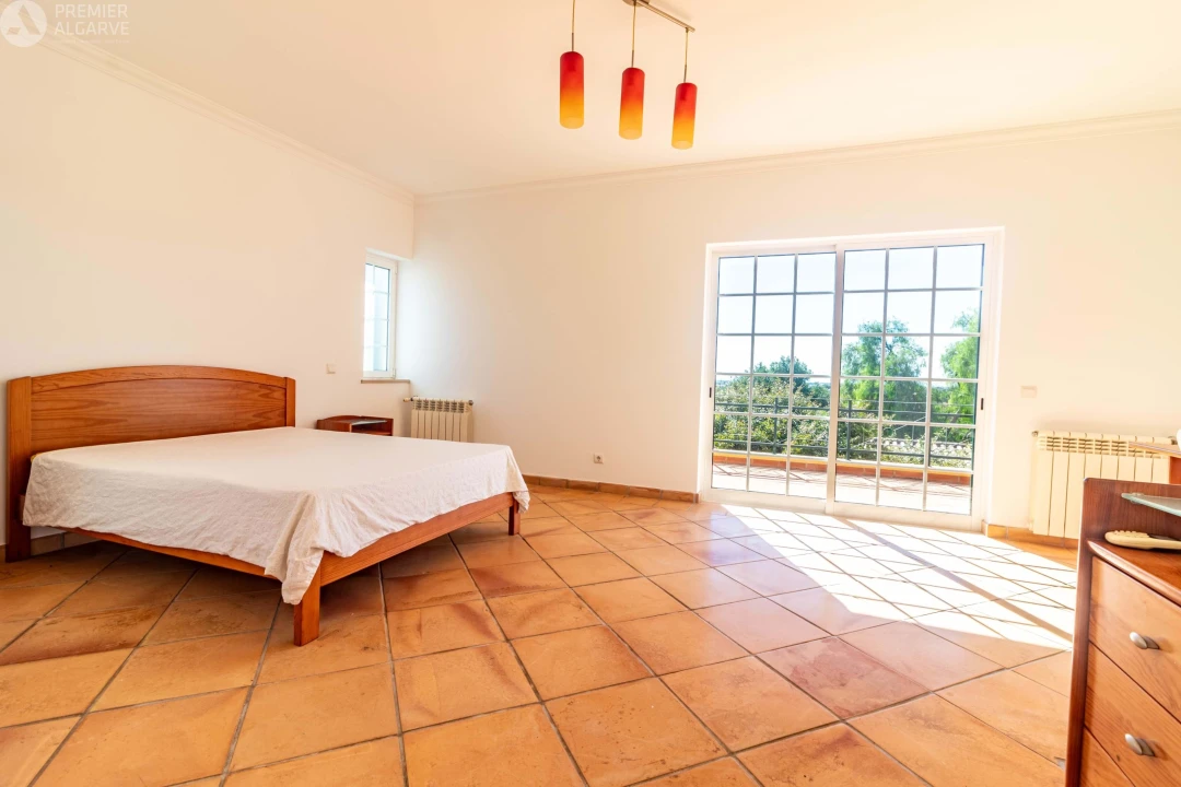 Moradia T4 para Venda em Boliqueime Foto 19