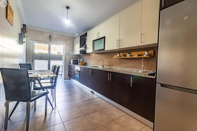 Apartamento T2 para Venda em Albufeira e Olhos de Água