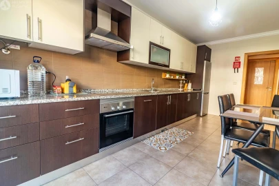 Apartamento T2 para Venda em Albufeira e Olhos de Água