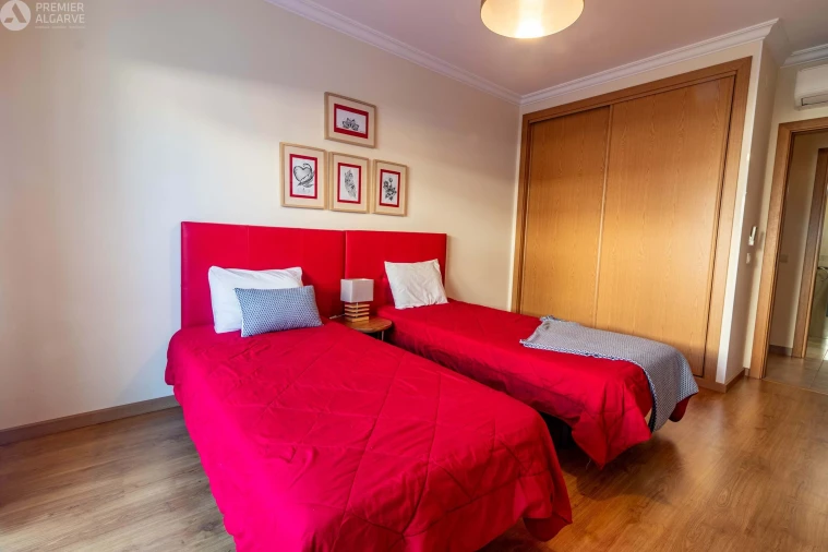 Apartamento T2 para Venda em Albufeira e Olhos de Água Foto 15