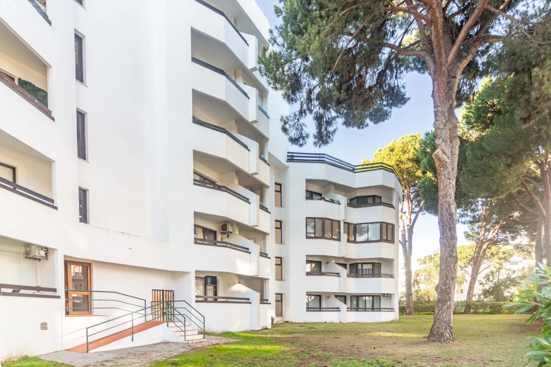 Apartamento T1 para Venda em Quarteira Foto 17