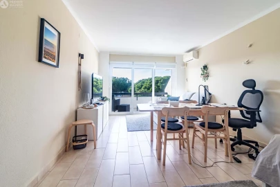 Apartamento T1 para Venda em Quarteira