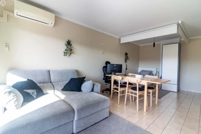 Apartamento T1 para Venda em Quarteira