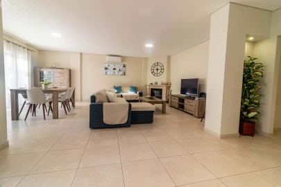 Apartamento T2 para Venda em Quarteira