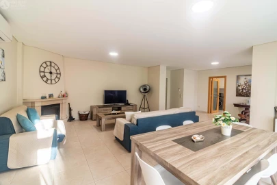 Apartamento T2 para Venda em Quarteira